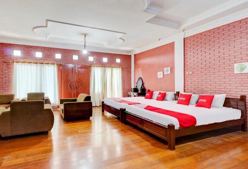 سوییت خانوادگی, Wisma Acidalia Syariah