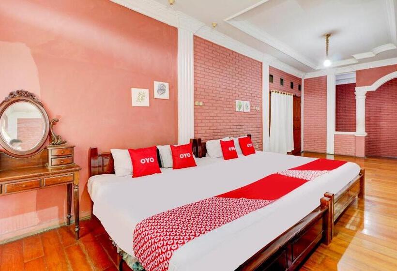 سوییت خانوادگی, Wisma Acidalia Syariah