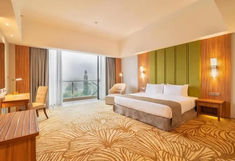 キングサイズベッドのスタンダードルーム, Zenith Hotel Cameron