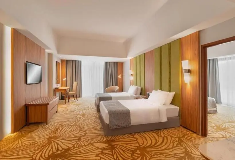 スイート（家族用）, Zenith Hotel Cameron