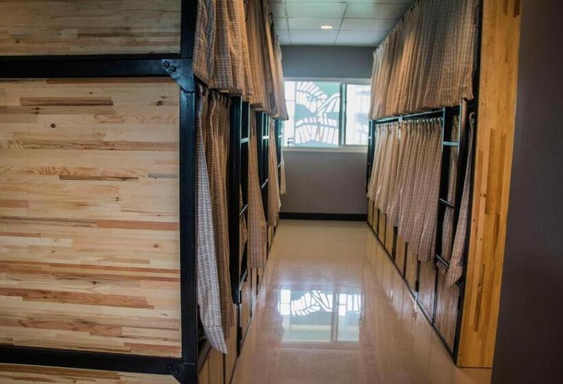 Кровать в Общей Комнате, @the Pier 519 Hostel