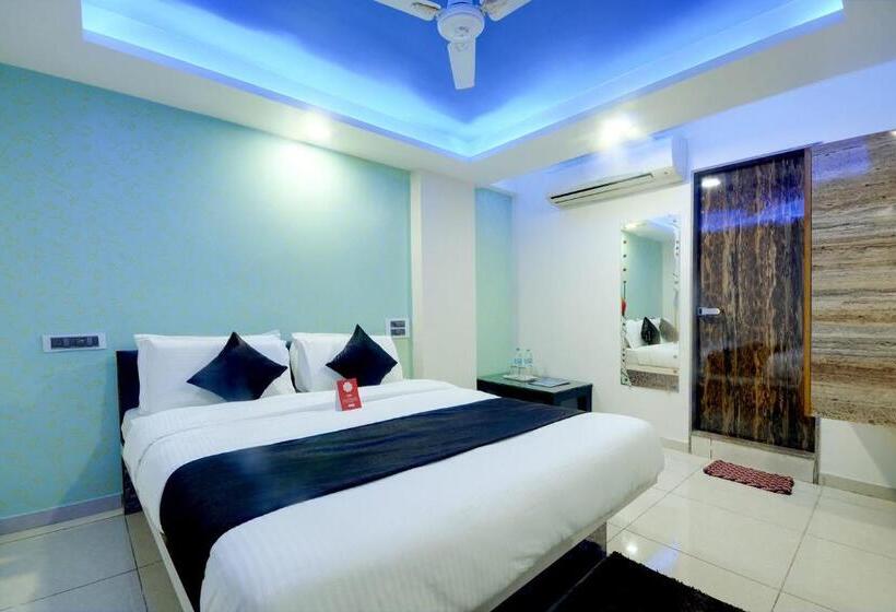 Номер Deluxe Кровать Кинг, Hillton