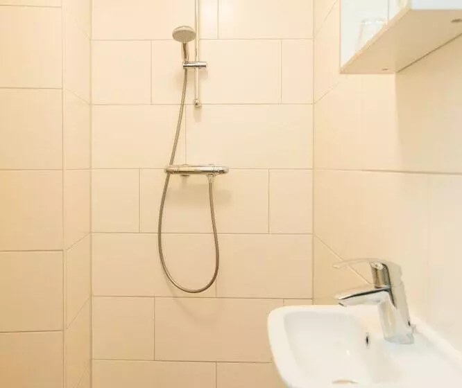 Basic-huone, Beach Hotel Katwijk