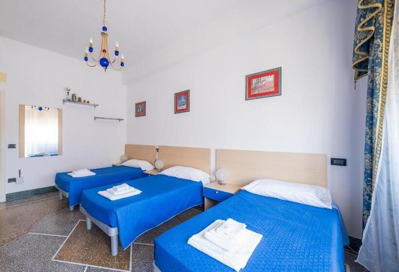 اتاق استاندارد سه تخته با سرویس بهداشتی مشترک, Bbc Christian Bed & Breakfast