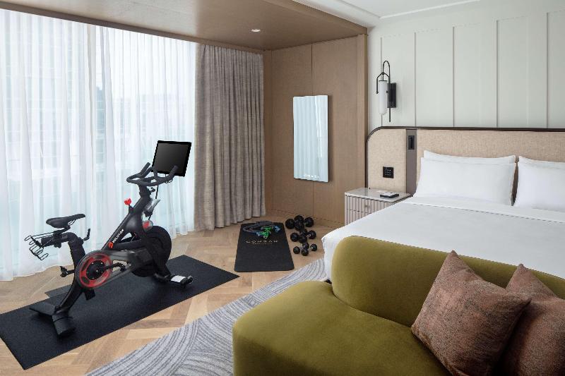 Quarto Quádruplo Standard, Relais Stibbert Florence