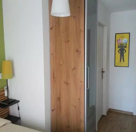 バルコニー付きスタンダードルーム, Hostal La Lluna