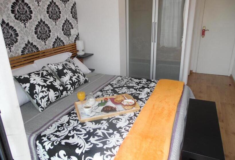 Стандартный Номер Кровать Кинг, Hostal La Lluna