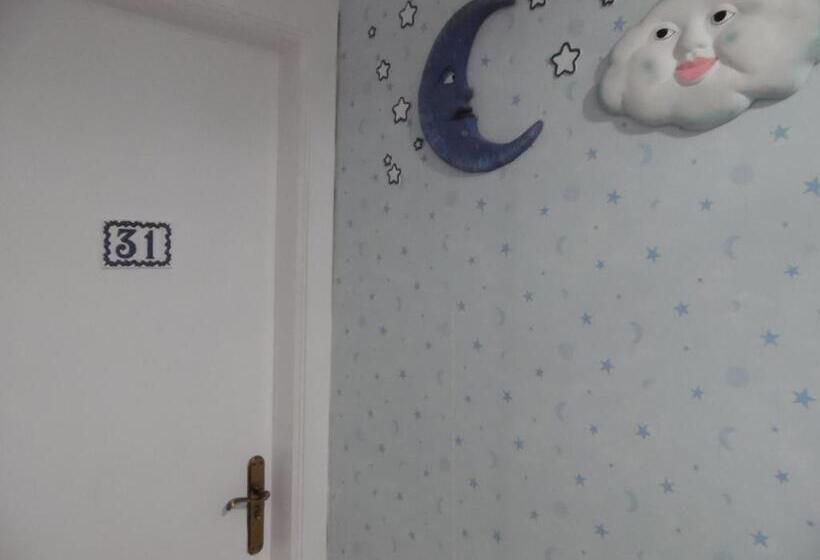 Стандартный Номер Кровать Кинг, Hostal La Lluna