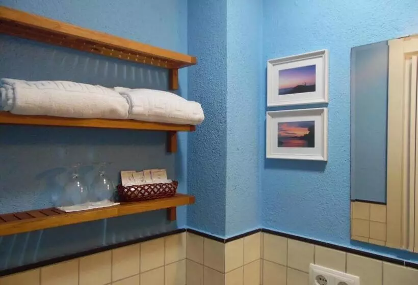 スタンダードルーム, Hostal La Lluna