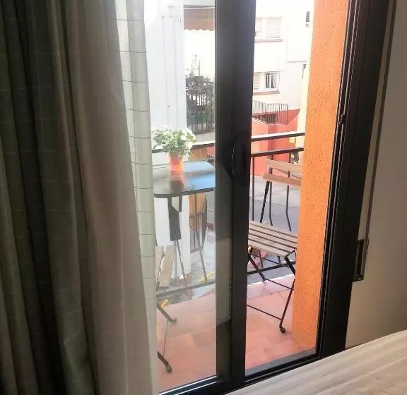 スタンダードルーム, Hostal La Lluna