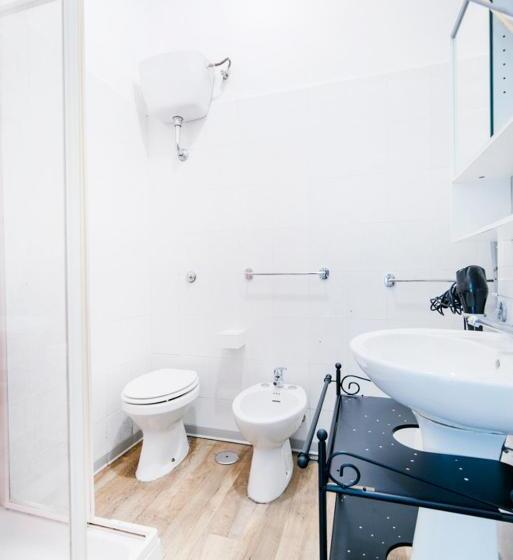 חדר סטנדרט לארבעה, Ostello Le Sirene