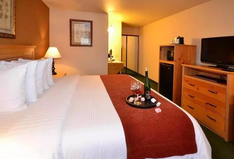 キングサイズベッドのスタンダードルーム, Best Western Plus Hartford Lodge