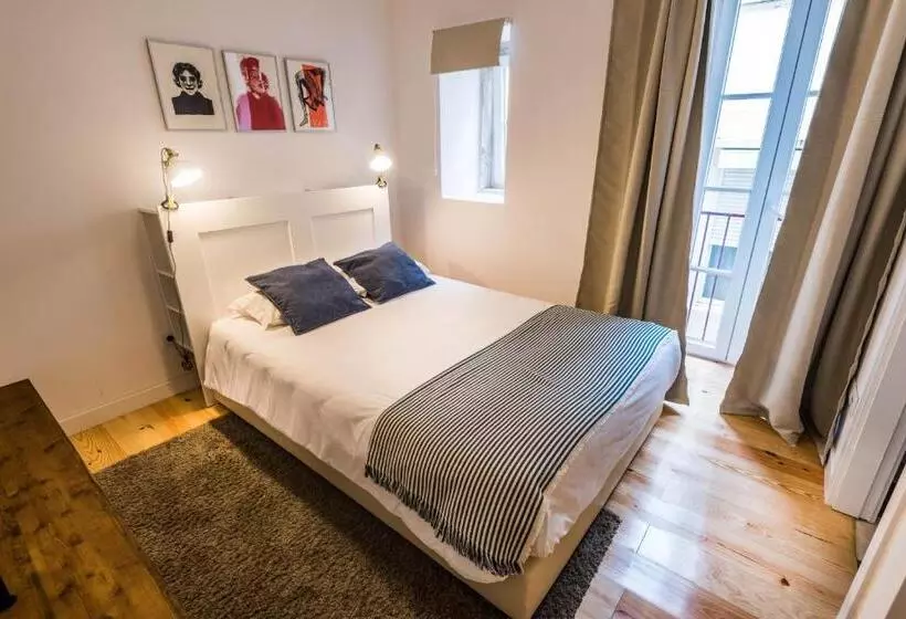 Quarto standard, Lisbon Poets Inn