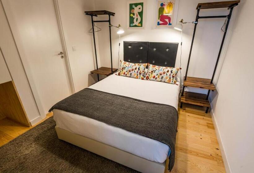 Quarto Economy, Lisbon Poets Inn