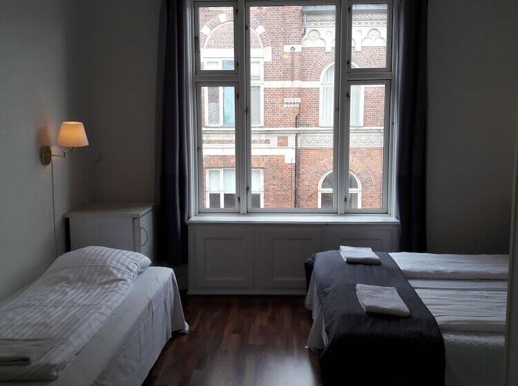 スタンダードトリプルルーム, Loeven