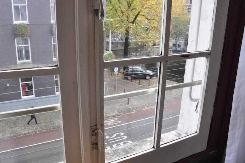 Номер Стандарт, Marnix