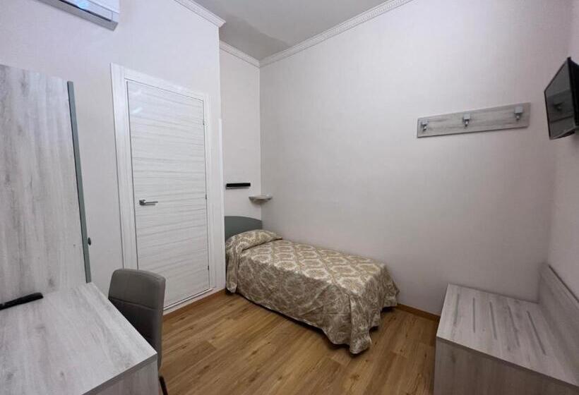 اتاق استاندارد یک نفره, Villa Primavera