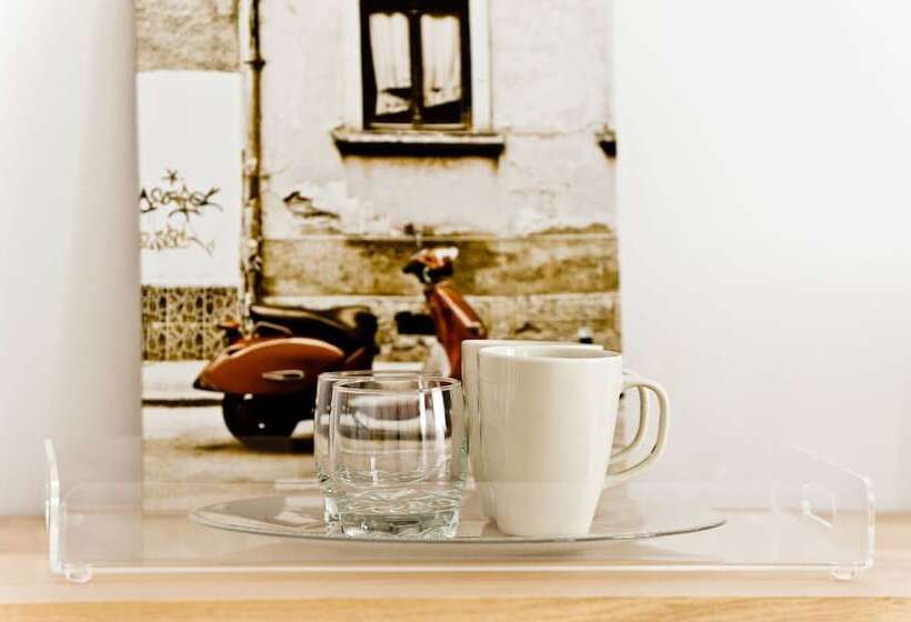 سوییت, Vox Design