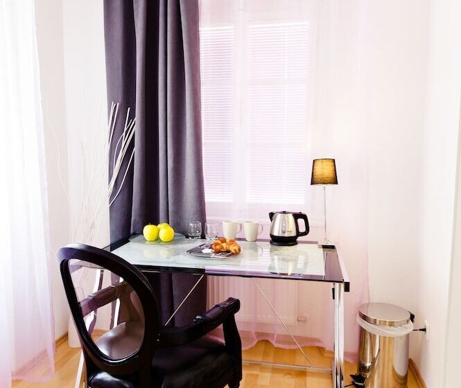 سوییت, Vox Design