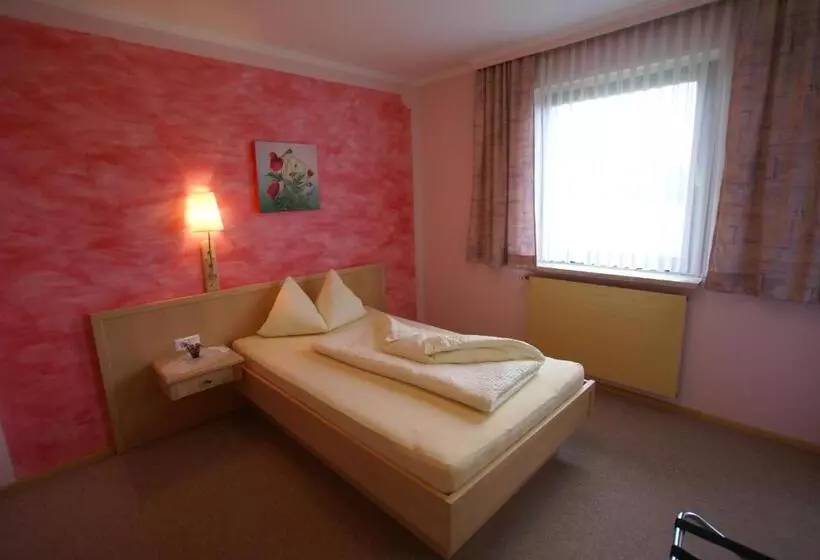 バルコニー付きシングルスタンダードルーム, Gasthof Hotel Zur Post