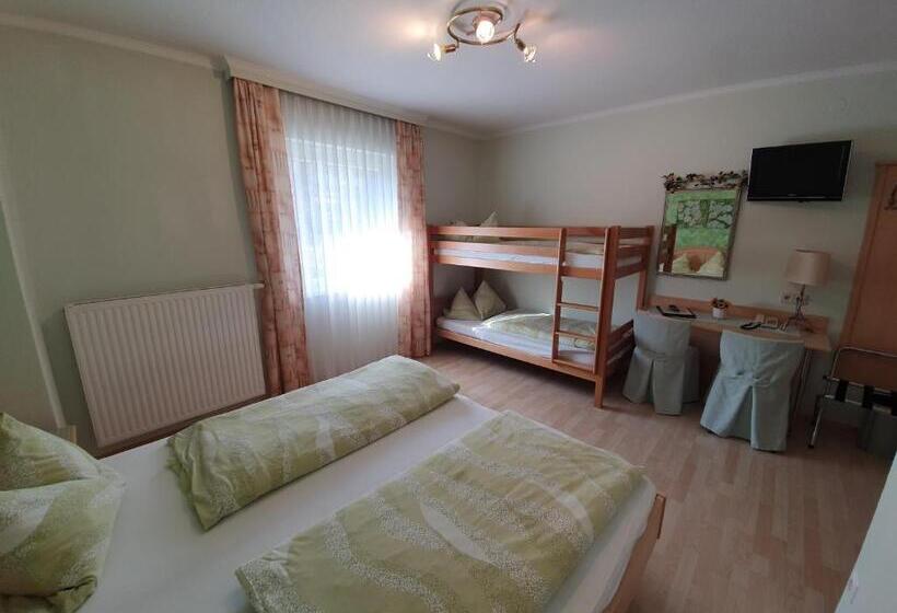 패밀리 룸, Gasthof Hotel Zur Post