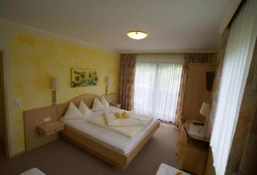 バルコニー付きスタンダードルーム, Gasthof Hotel Zur Post