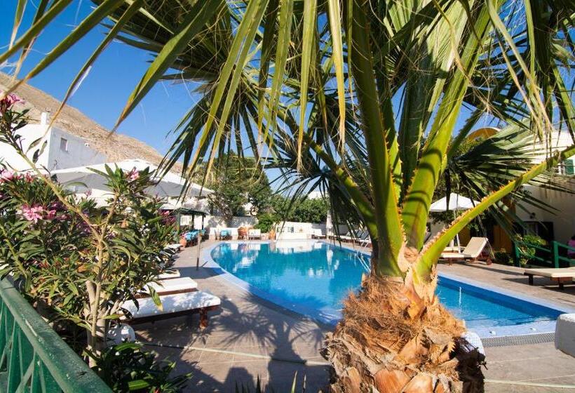 إستوديو قياسى, Phevos Villa