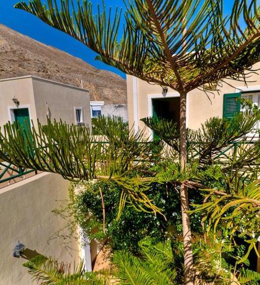 غرفة إقتصادية رباعية, Phevos Villa