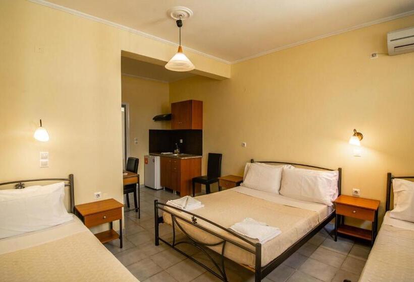 غرفة إقتصادية رباعية, Phevos Villa