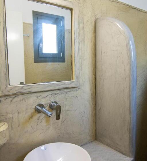 شقة غرفتين, Phevos Villa