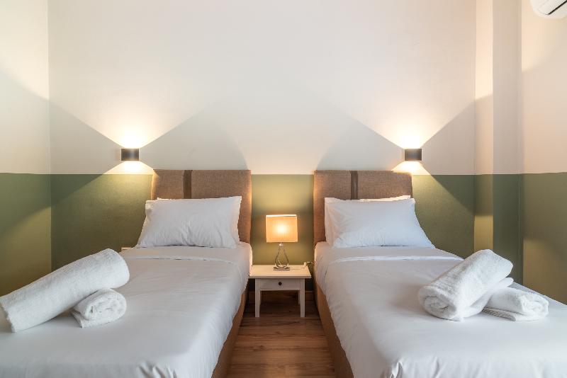 تختخواب در اتاق مشترک, Rivoli Cinema Hostel