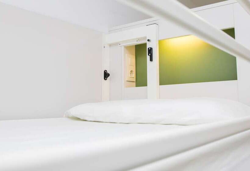 تختخواب در اتاق مشترک, Sant Jordi Hostels Sagrada Familia