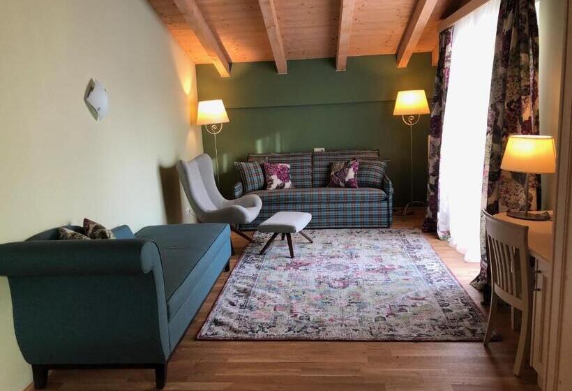 침실 1개 발코니 아파트, Das Zellersee