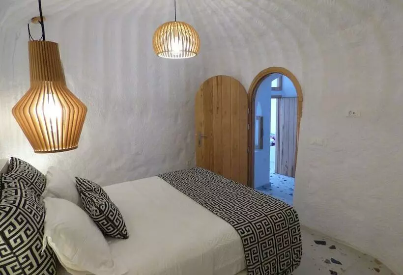 ویلا دلوکس 2 خوابه, Villa Lukas
