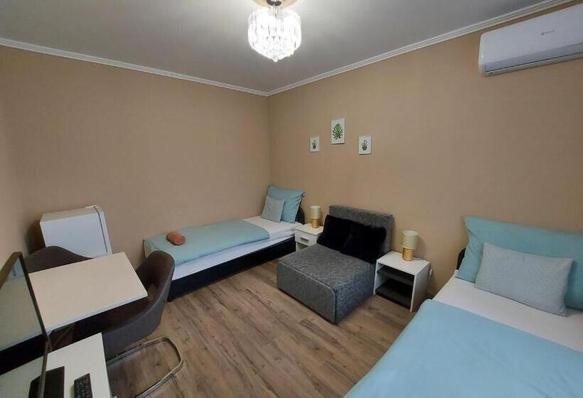 سوییت, Borostyán Panzió