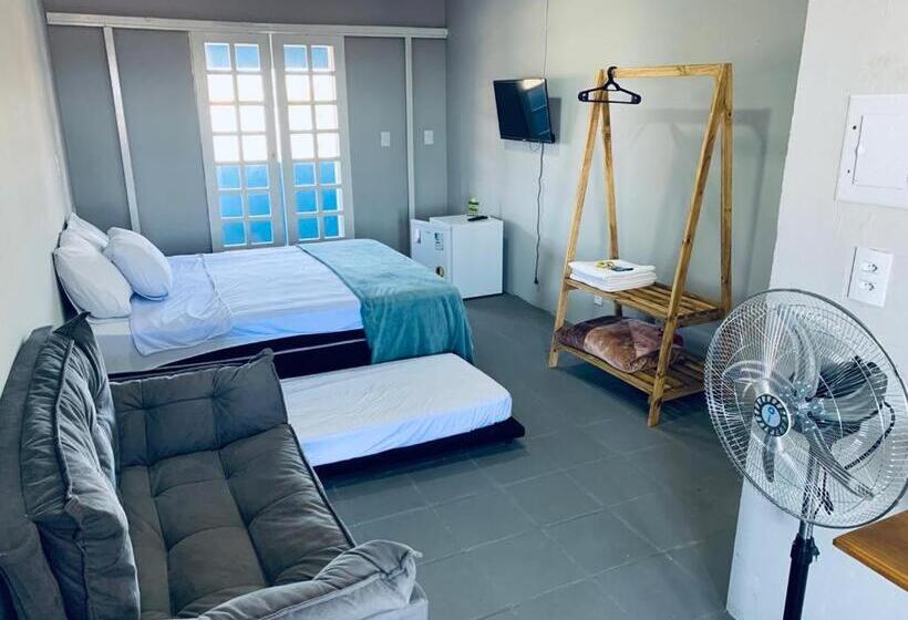 带阳台的豪华间, Pousada Portal Da Praia