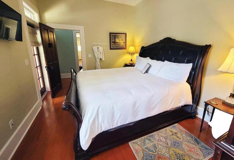 اتاق استاندارد, Stardust Room At The Camellia Rose Inn Downtown