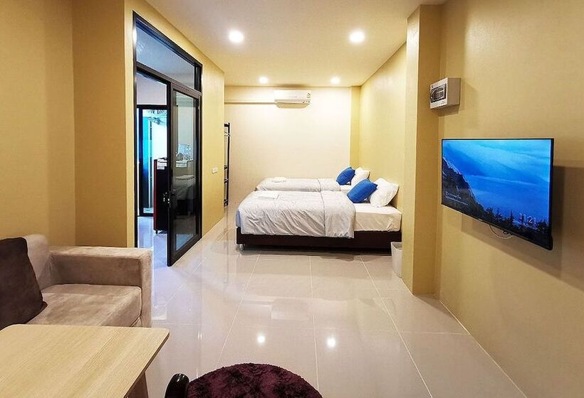 اتاق لوکس, The Middle Town Sha