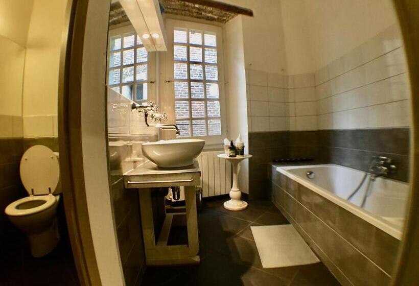 Номер Стандарт, Bauhaus Saint Pierre