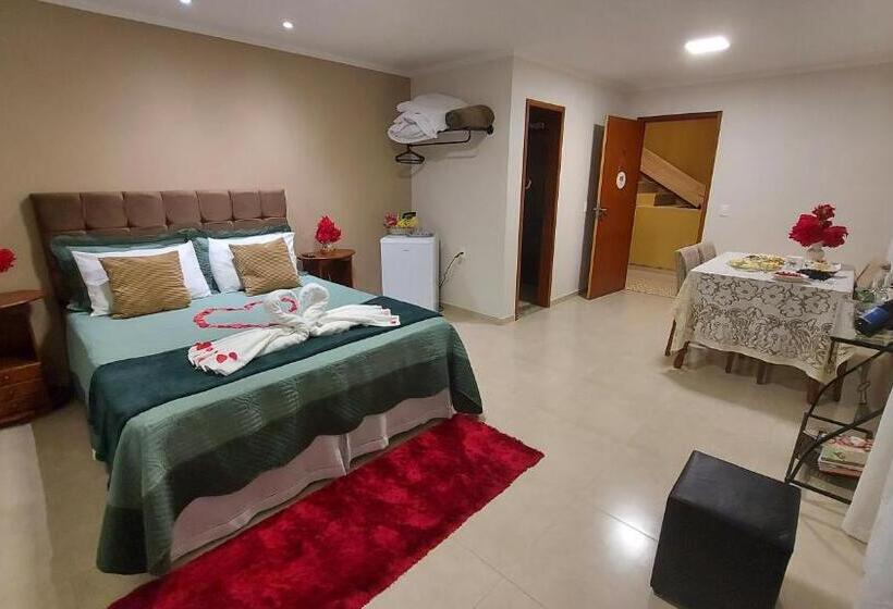 标准房带园景, Recanto Dos Ipês Pousada