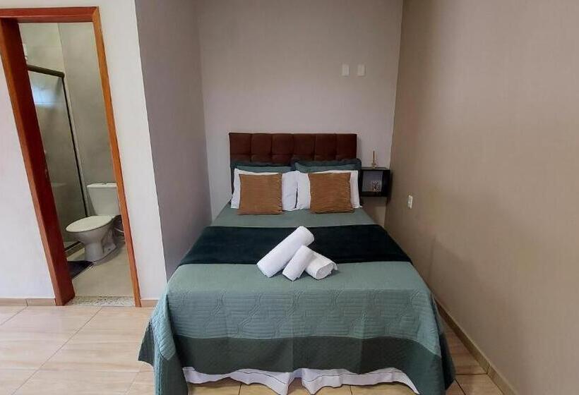 家庭间, Recanto Dos Ipês Pousada