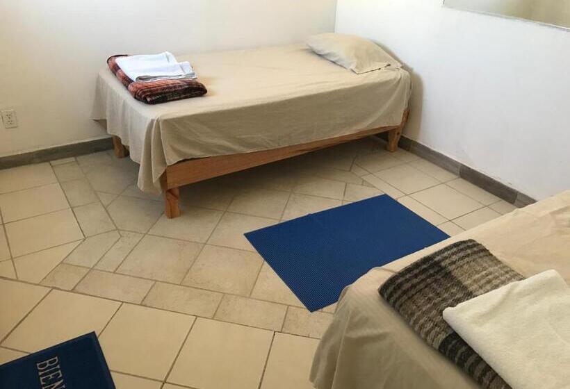 חדר סטנדרט חדר אמבטיה משותף, Susu’z Village Hostel And Rooms