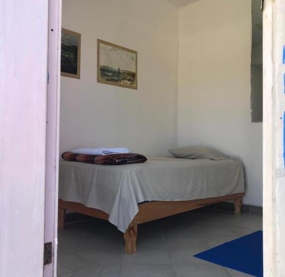 חדר סטנדרט חדר אמבטיה משותף, Susu’z Village Hostel And Rooms