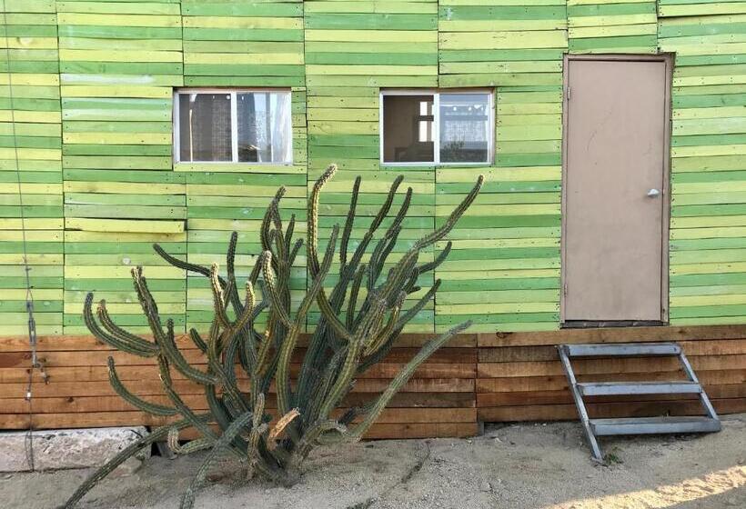 ルームシェアのワンベッド, Susu’z Village Hostel And Rooms
