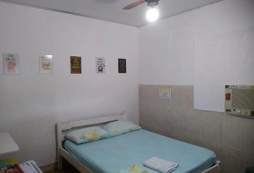 スタンダードトリプルルーム, Shark Tubarao Suites Central Area