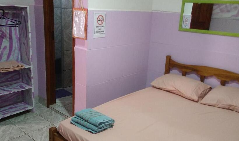 اتاق اکونومی, Shark Tubarao Suites Central Area