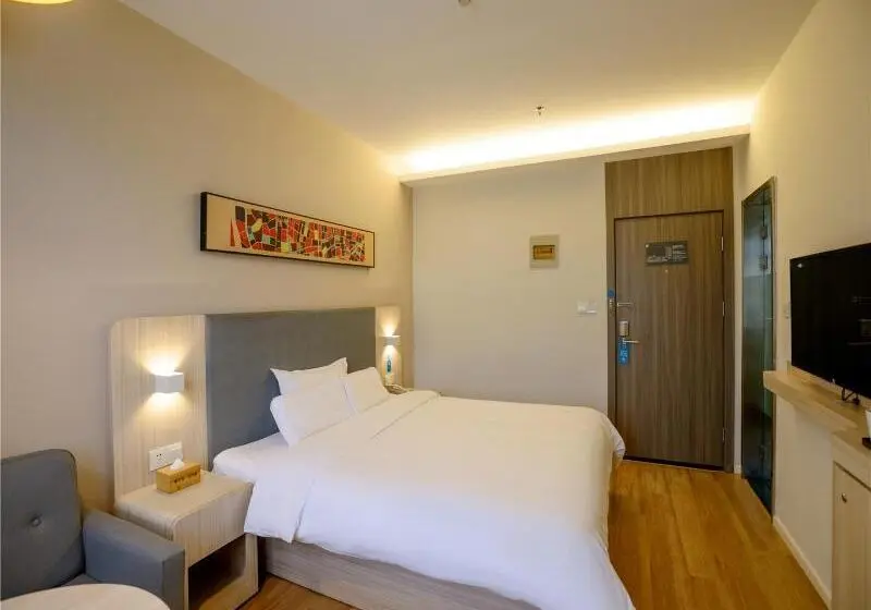 身障者適用キングサイズベッドルーム, Holiday Inn Express Gaffney, An Ihg