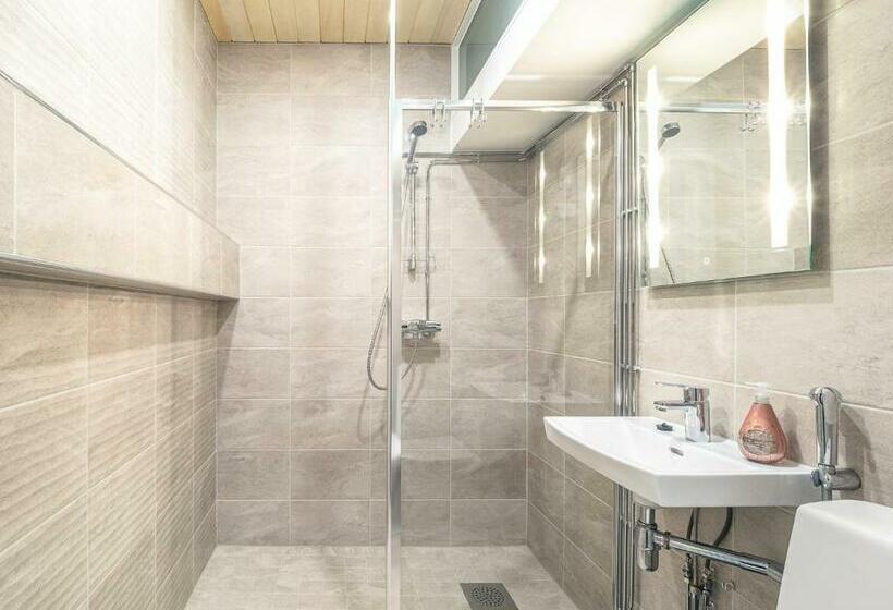 Люкс 2 Спальни, Polku Hotelli