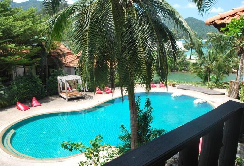 キングサイズベッドのスタンダードルーム, Red Pearl Beach Resort