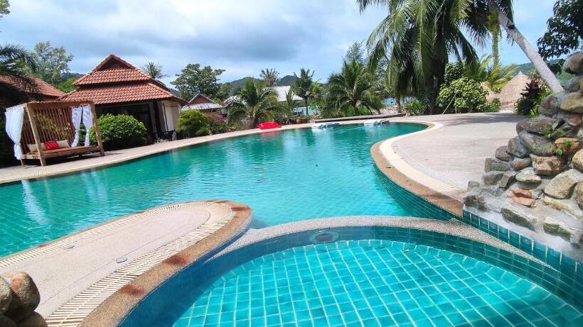 キングサイズベッドのスタンダードルーム, Red Pearl Beach Resort